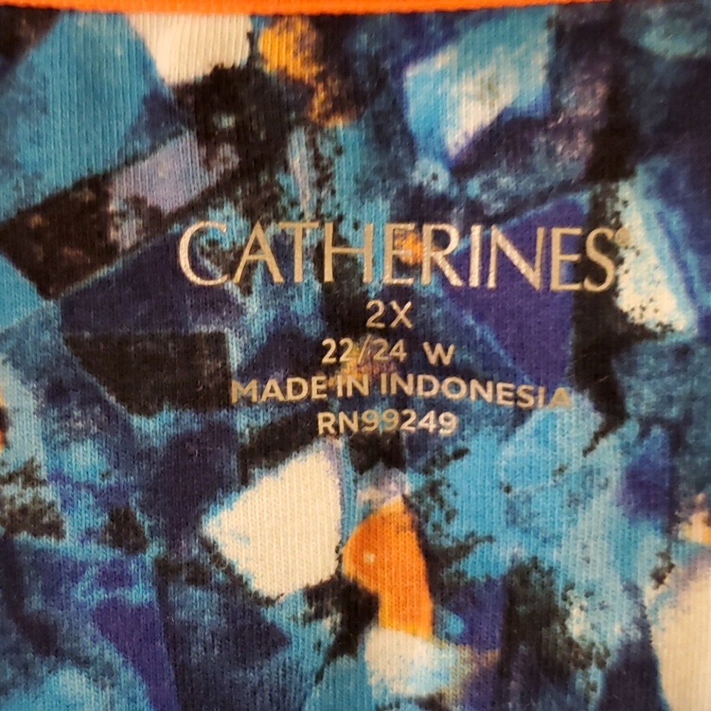 Fun Catherine's T. - Picture 2 of 4